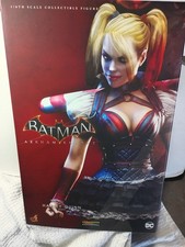 Harley Quinn Hot Toys action figure