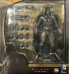 Batman MAFEX action figure