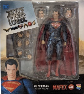 Superman MAFEX action figure