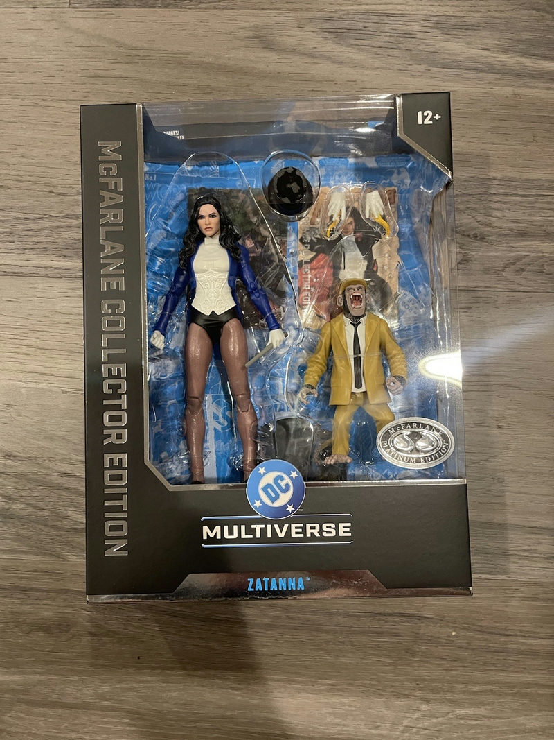 Zatanna Multiverse action figure