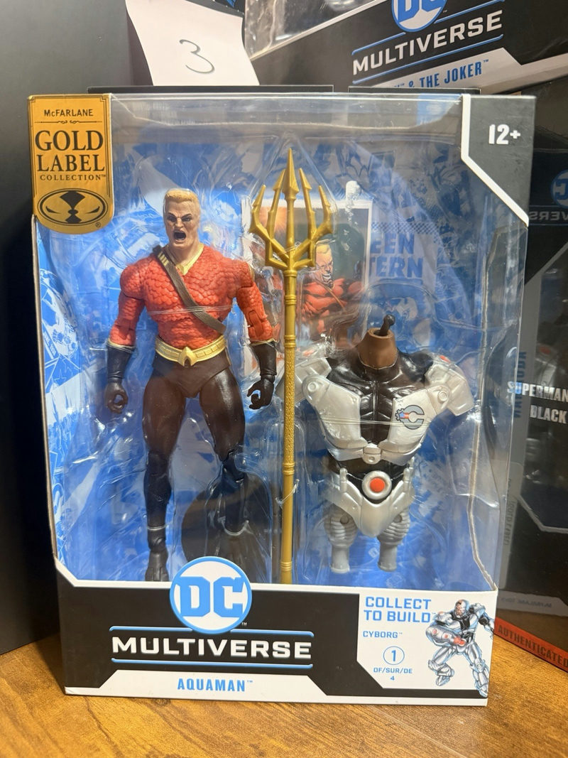 Cyborg Multiverse action figure