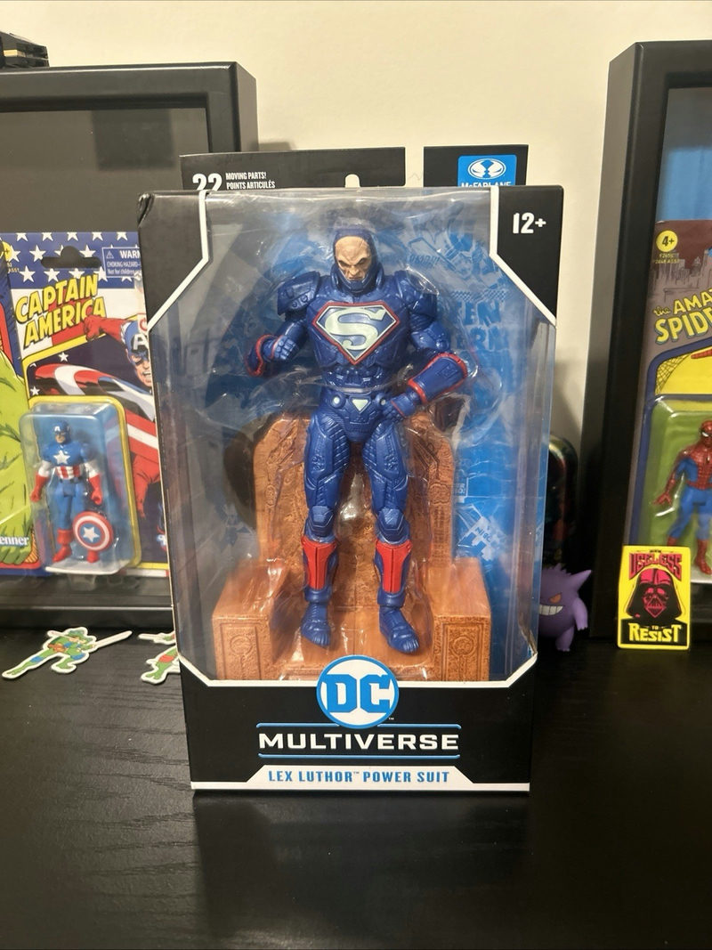 Lex Luthor Multiverse action figure