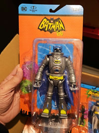 Robot Batman Retro 66 action figure