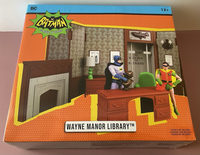 Wayne Manor Library action figure