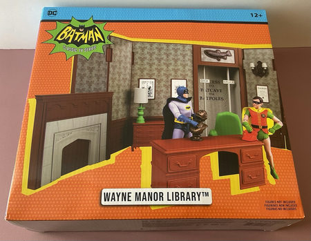 Wayne Manor Library action figure
