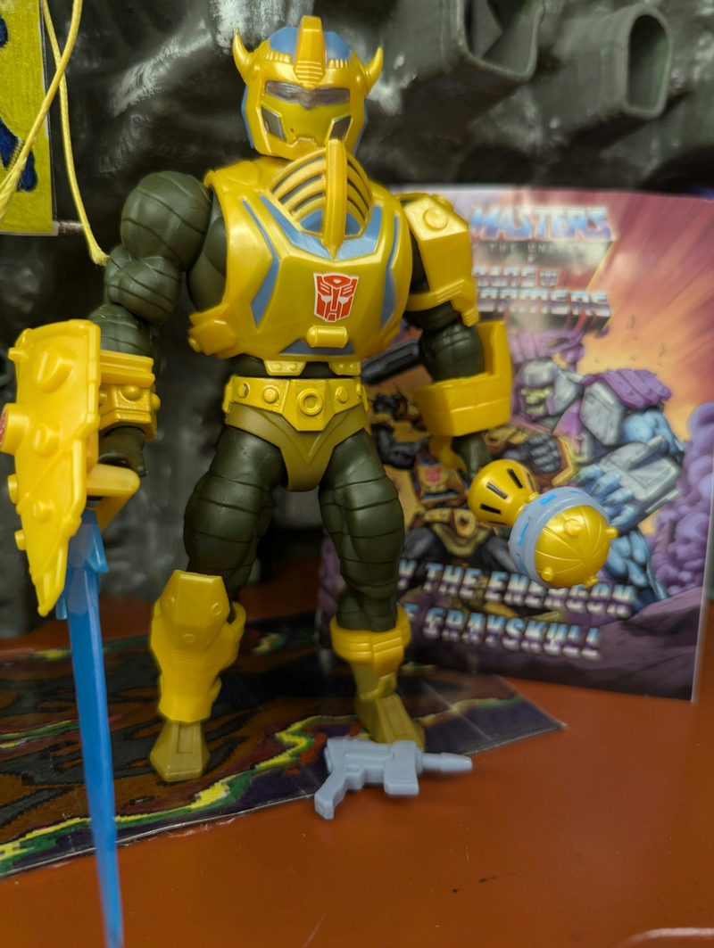 Bumblebee Armor Man At Arms Masters of the Universe Origins action figure