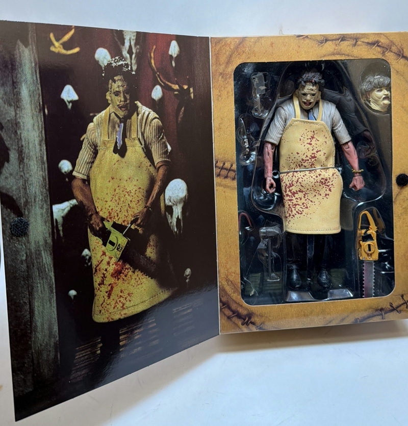 Leatherface Ultimate action figure