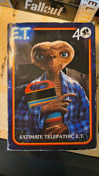 Telepathic E T action figure