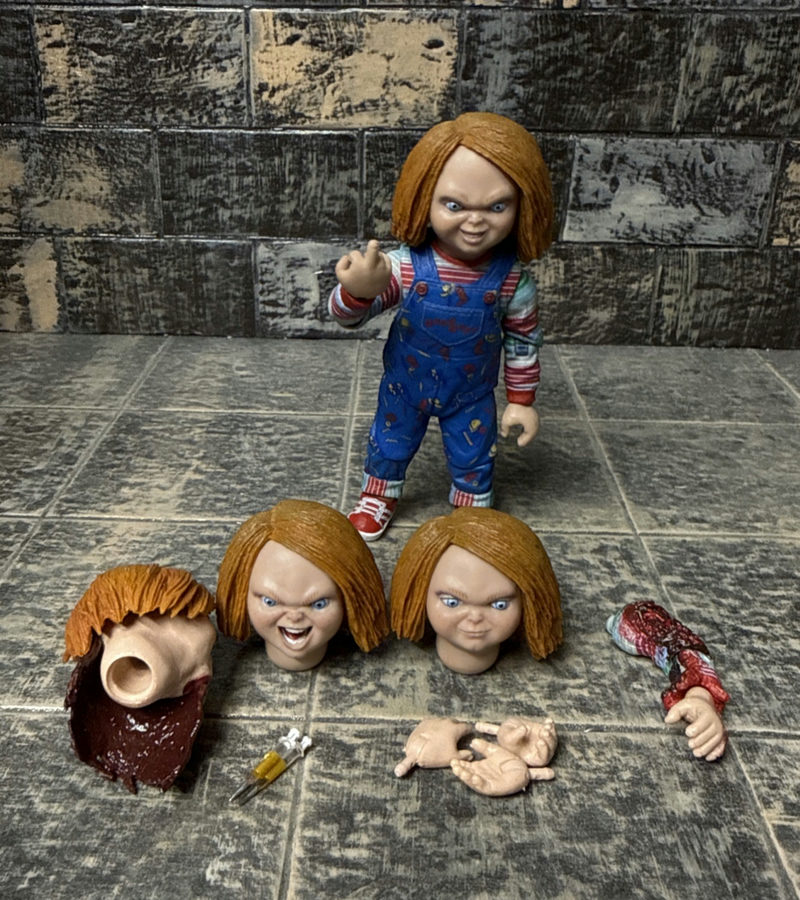 Chucky Ultimate action figure