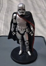 Captain Phasma WWE Elite Collection action figure
