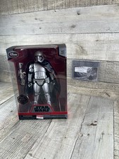 Captain Phasma Limited Edition Figurine action figure