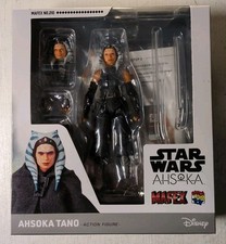 Ahsoka Tano MAFEX action figure