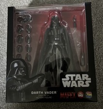 Darth Vader MAFEX action figure