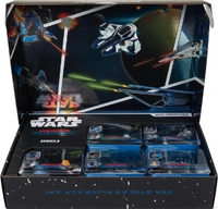 Light Armor Class Series 8 Box Set action figure