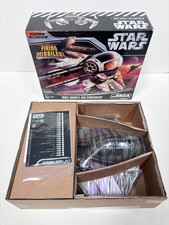 Mace Windu S Jedi Starfighter The Saga Collection action figure