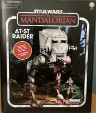 At St Raider Mandalorian action figure