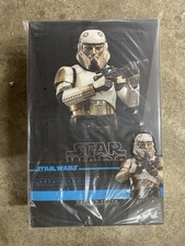 Captain Enoch Ahsoka action figure