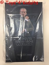 Grand Moff Tarkin Hot Toys action figure