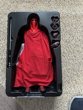 Royal Guard Hot Toys action figure