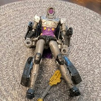 Nightbird (Generations Selects · Deluxe Class) action figure