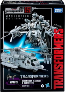 Blackout And Scorponok action figure