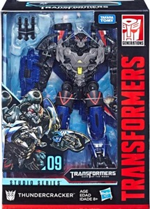 Thundercracker Studio Series action figure