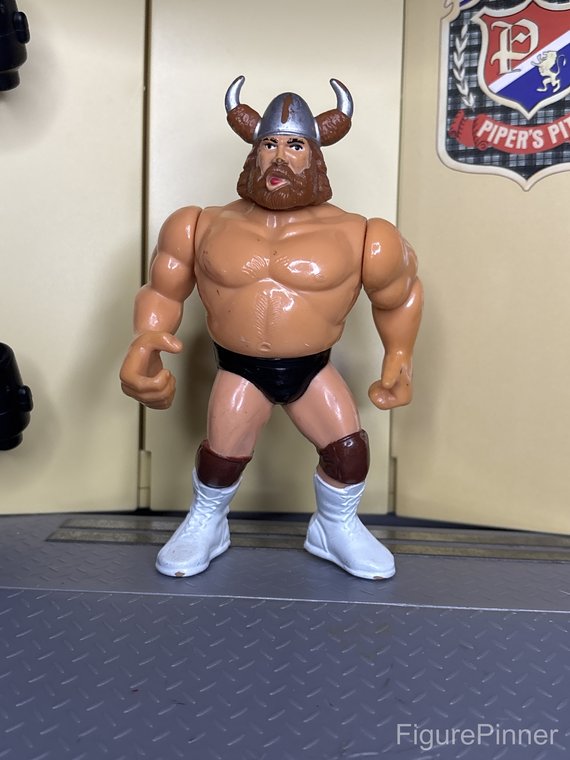 Berzerker WWF Hasbro action figure