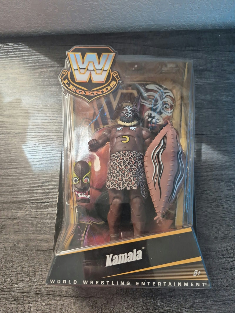 Kamala Elite Legends action figure